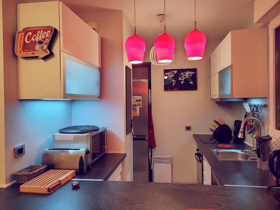 Duplex Art Place, Olympics 2024 Les Clayes-Sous-Bois Exteriör bild
