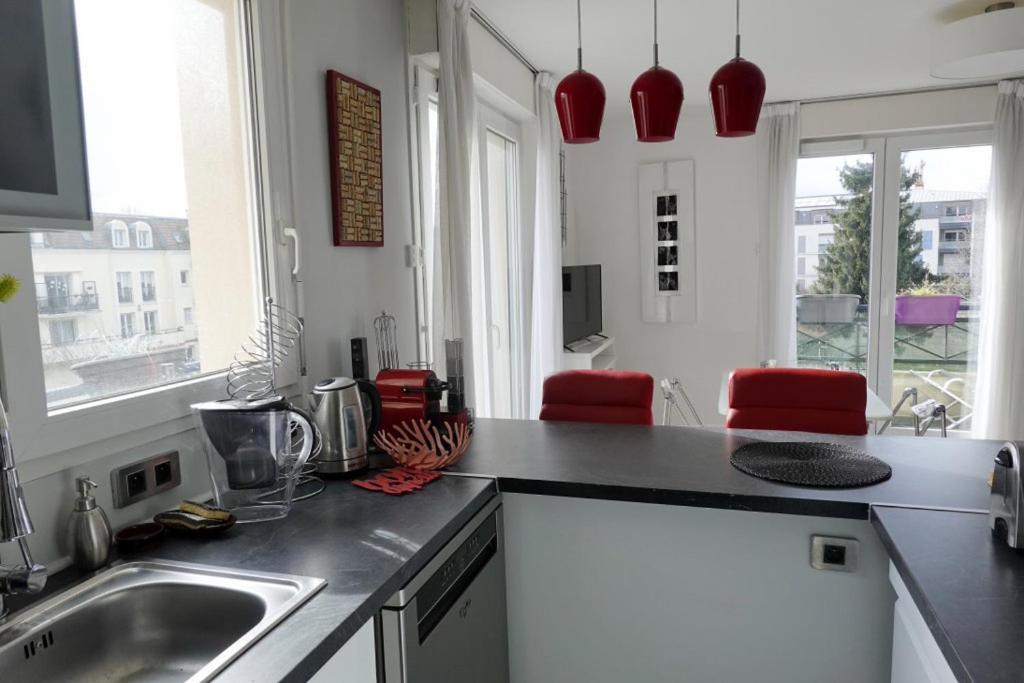 Duplex Art Place, Olympics 2024 Les Clayes-Sous-Bois Exteriör bild